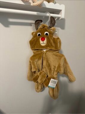 Hudson Baby reindeer baby robe